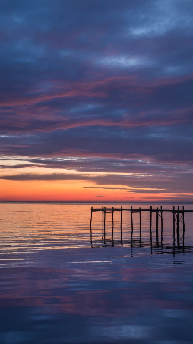 Ideogram: Best for Twilight Pier Watercolor AI Art? - v3.0 - Image 2